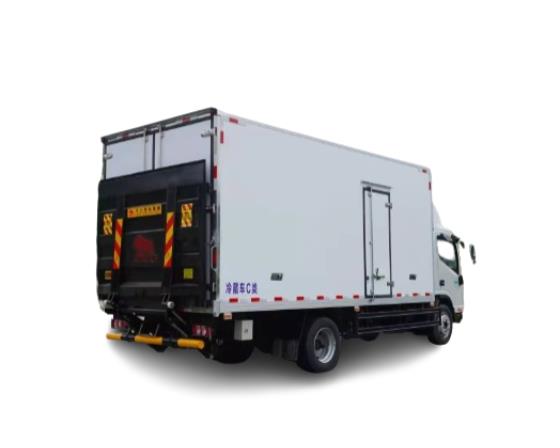 JAC 4x2 18 ft Refrigerated Box Truck