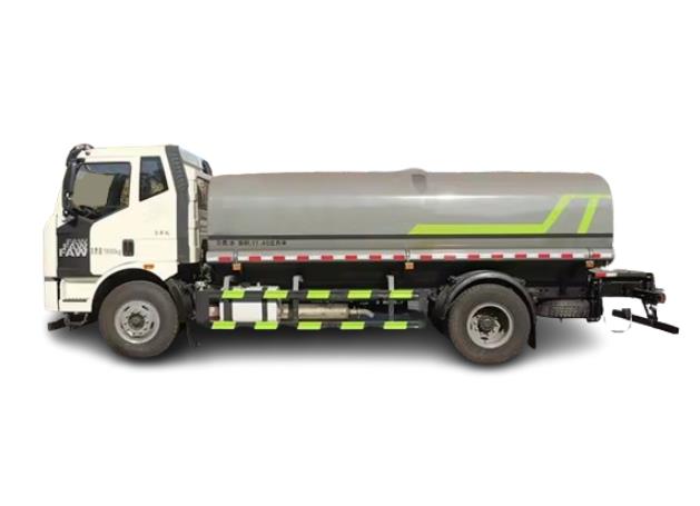 FAW 4x2 3500 Gallon Water Tank Truck