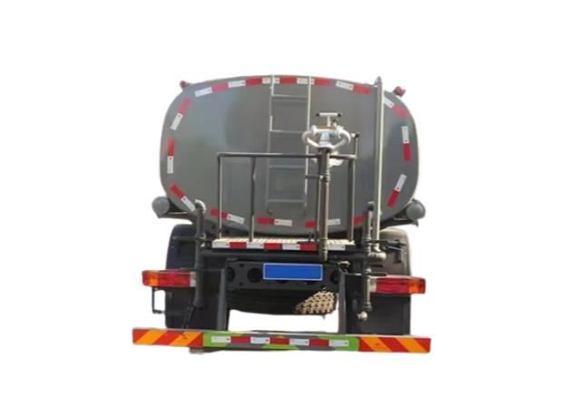 FAW 4x2 3500 Gallon Water Tank Truck