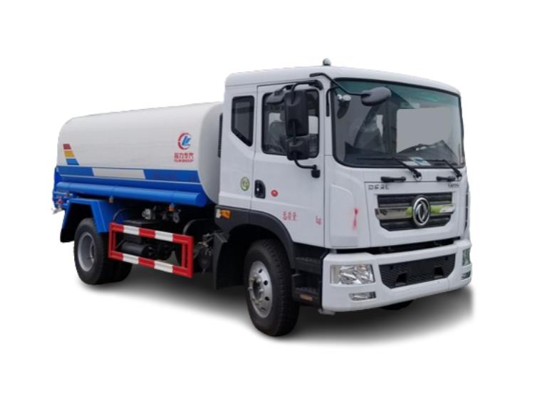 Dongfeng 2500 Gallon Water Truck