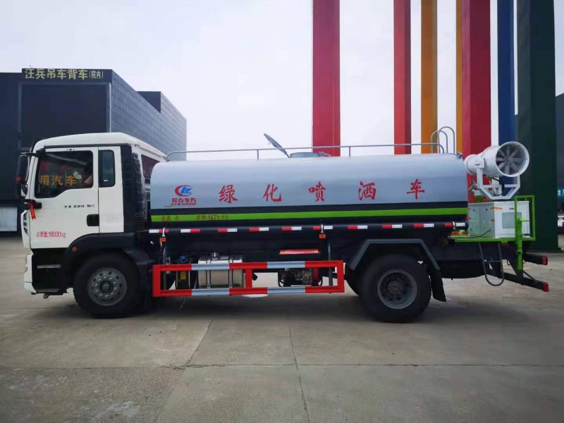 HOWO 4x2 12000 Litre Water Truck